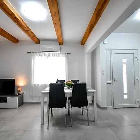 Apartments Joso Appartement Rtina